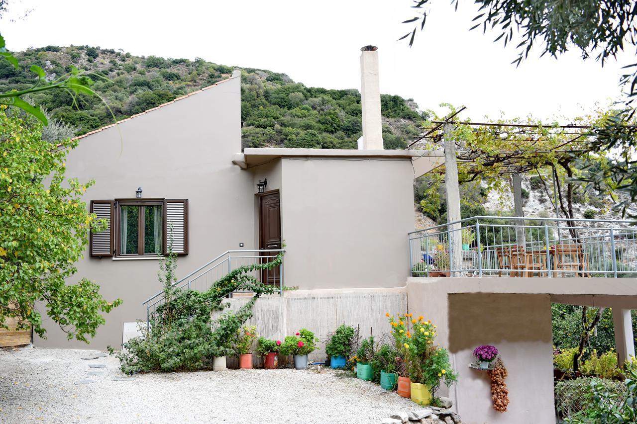 Villa Portreto Kambanos Exterior foto